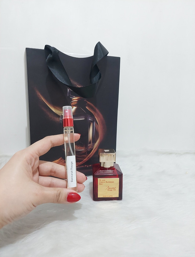 دکانت ۱۰ میل باکارات رژ